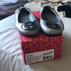 Beautiful Tory Burch Reva flats
